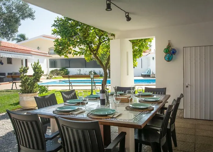 Casa Da Quintinha - With A Pool Sesimbra